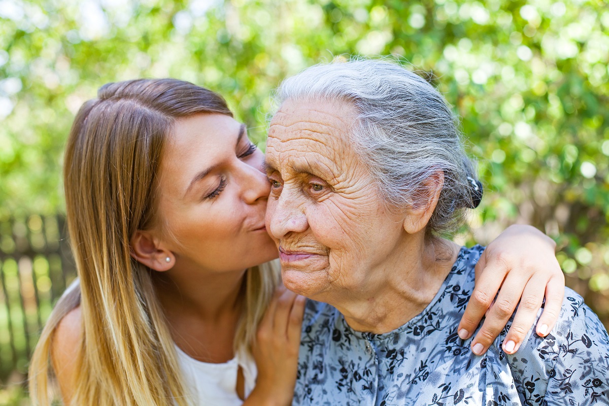 Read more about the article Poprawa jakości życia przy chorobie Alzheimera: praktyczne metody wsparcia